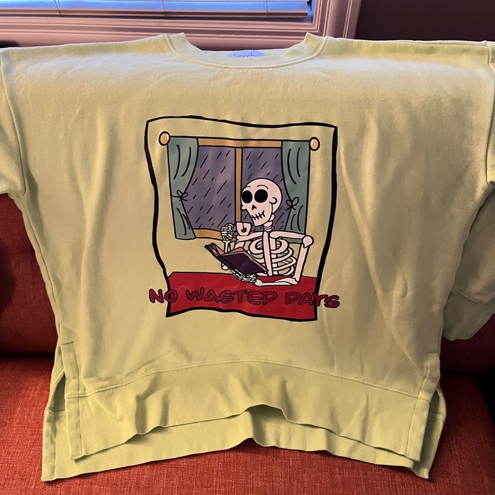 No Wasted Days Skeleton Graphic Sweatshirt - Light Lime Green